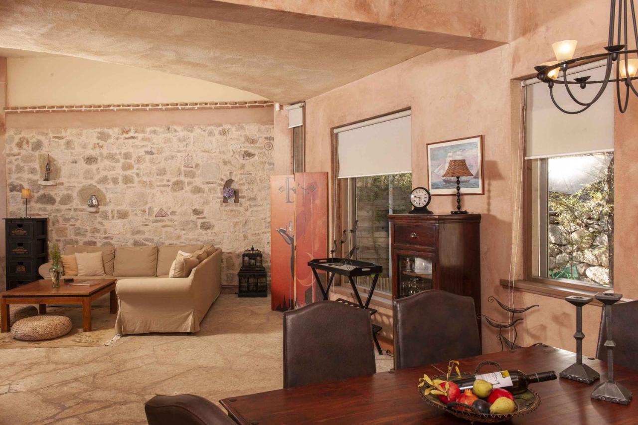Villa Mounty Island Avra-calma